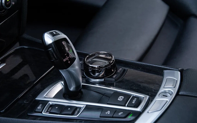 BMW Seria 7 cena 55900 przebieg: 270000, rok produkcji 2011 z Lubawka małe 781